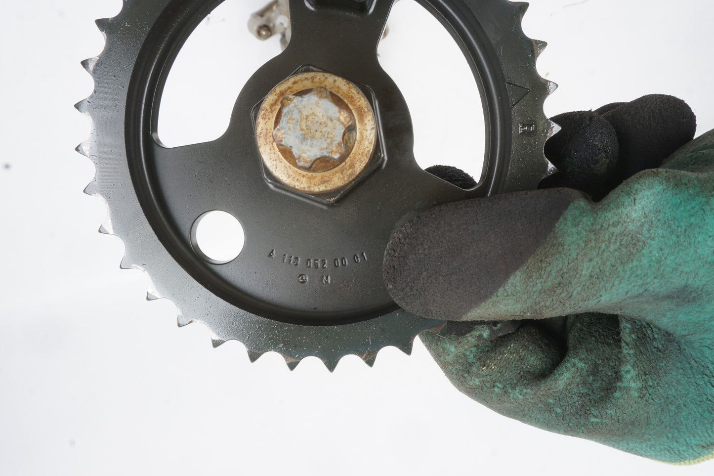 2003 - 2006 Mercedes R230 SL500 Right Driver Side Engine Camshaft And Rocker Arm