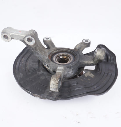 2015-2020 MERCEDES GLA250 X156 FRONT LEFT SIDE SPINDLE KNUCKLE & WHEEL HUB OEM