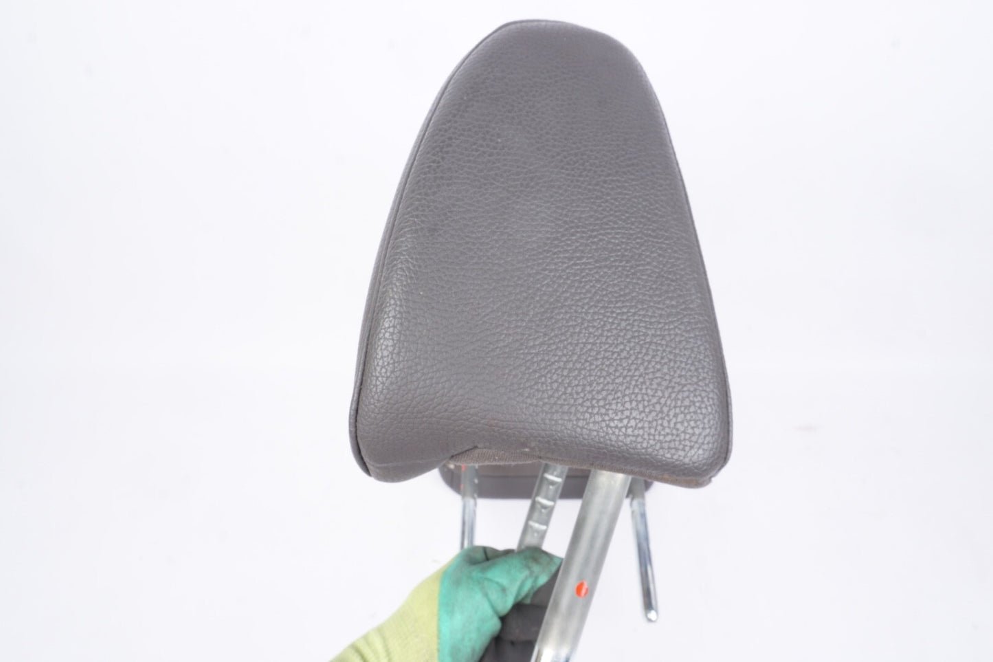 18 19 20 21 22 HONDA ODYSSEY FRONT SEAT HEADREST PAIR OEM BROWN LEATHER