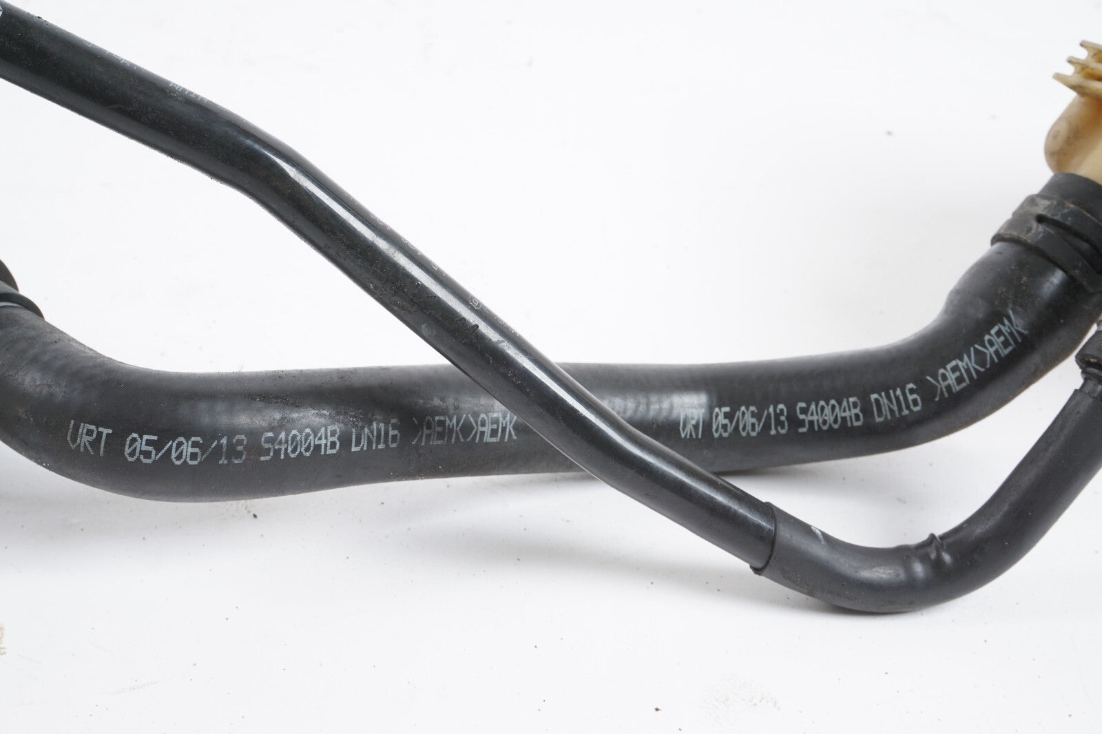 2011 - 2017 PORSCHE CAYENNE POWER STEERING FLUID RESERVOIR TANK OEM