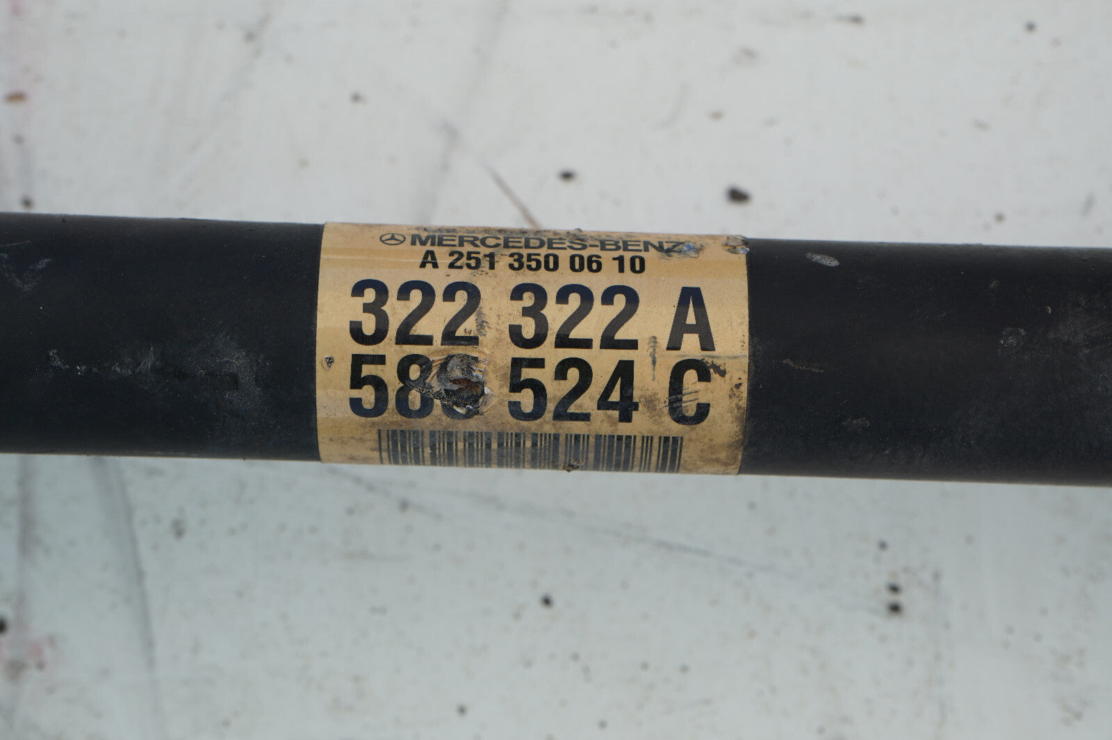 2006 - 2010 MERCEDES BENZ R350 R500 W251 REAR RIGHT PASS SIDE AXLE SHAFT OEM