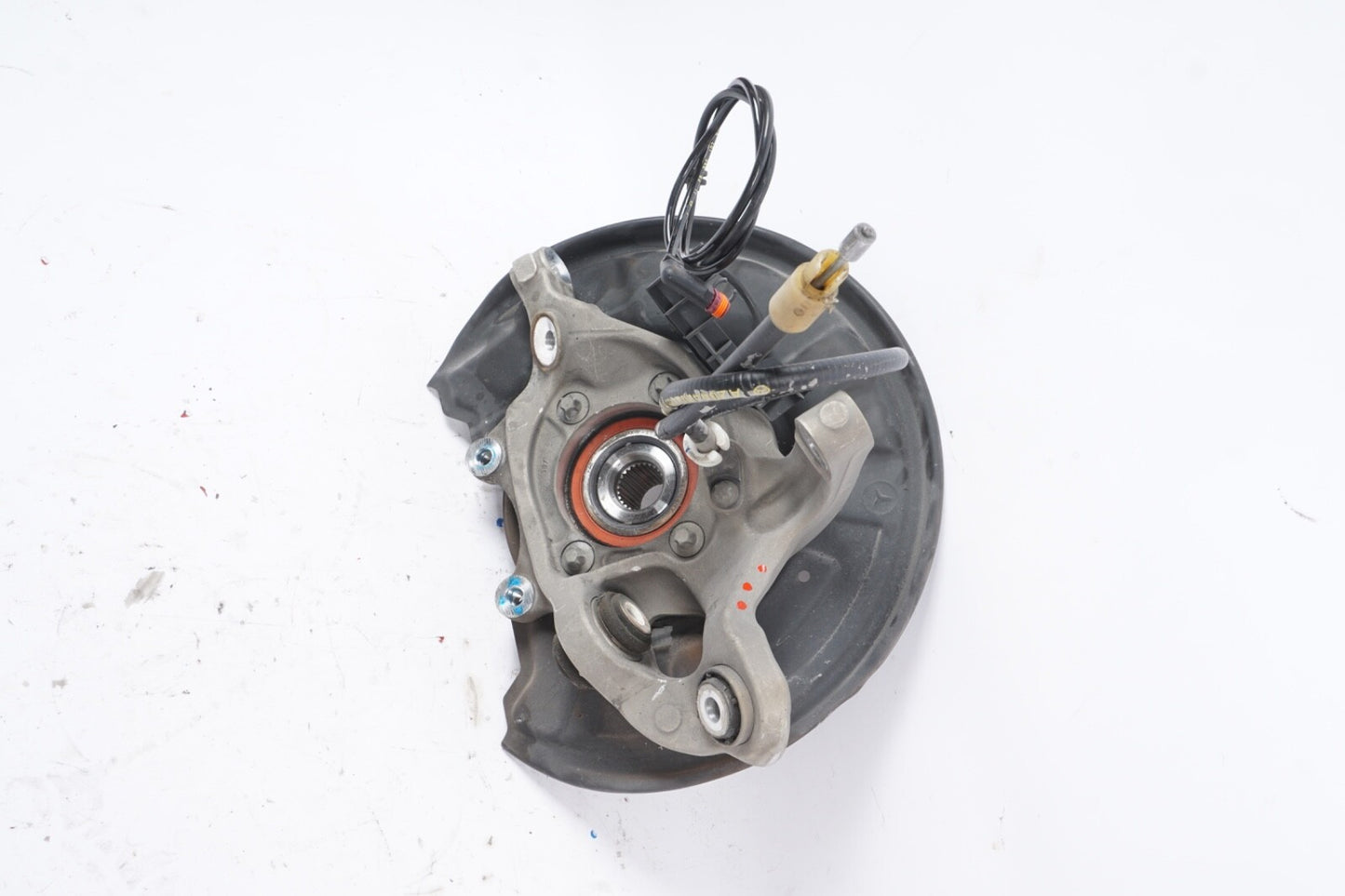 08-17 Mercedes E350 E550 Rear Left Driver Side Spindle Knuckle Hub Oem