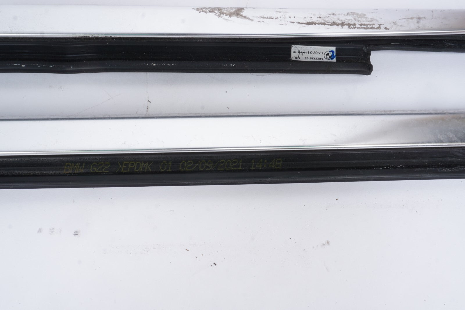 21-23 BMW 430I M440I Convertible G23 Front Door Window Belt Molding LH&RH OEM
