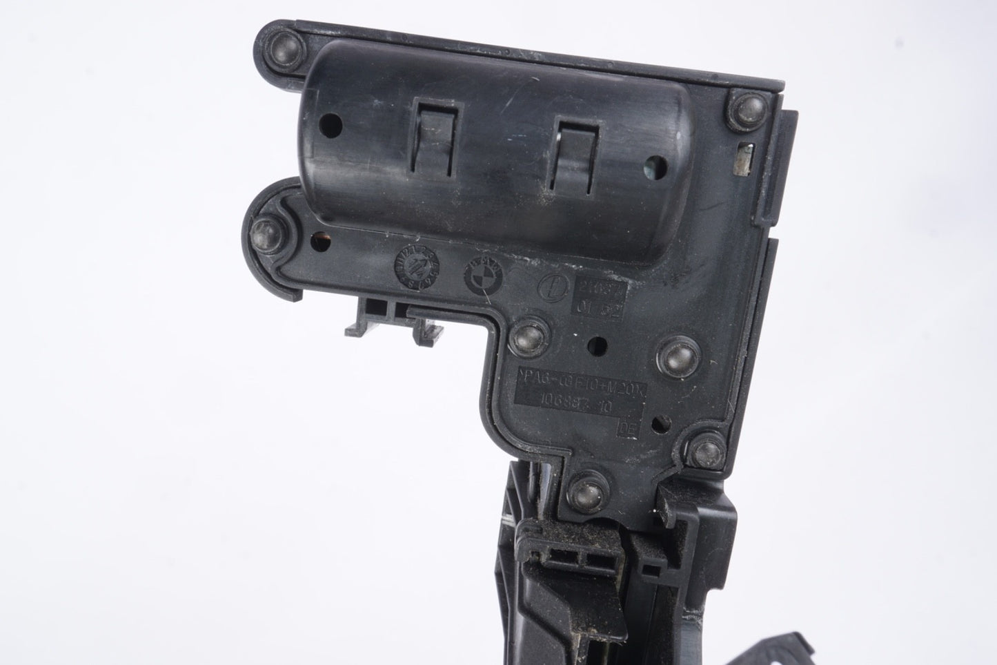 2014 - 2016 BMW 428I F36 2.0L EXTERNAL IGNITION DISTRIBUTION BATTERY TERMINAL