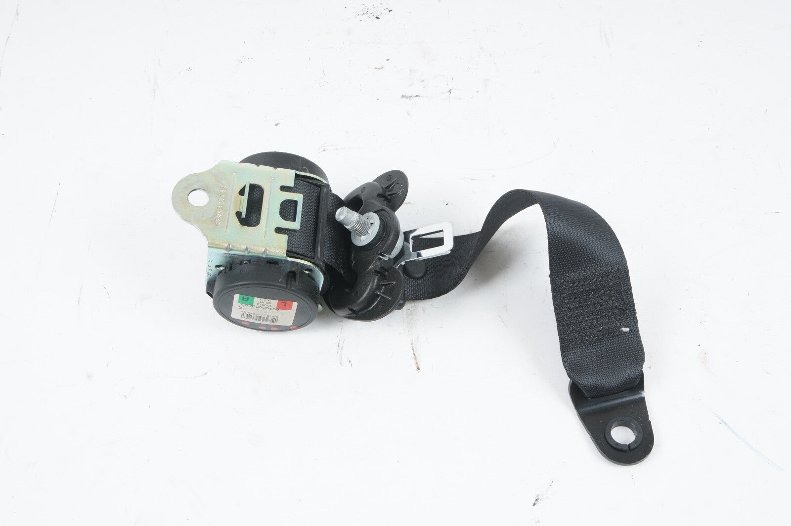 2007-2010 MINI COOPER REAR LEFT OR RIGHT SEAT BELT RETRACTOR OEM 601030300