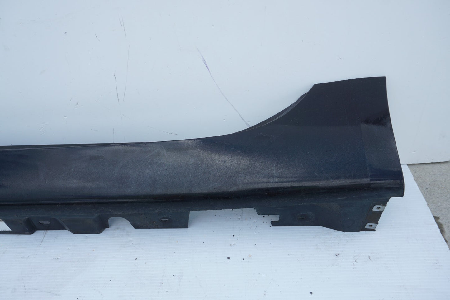 2010-2017 BMW 535I GT 550GT LEFT DRIVER SIDE SKIRT ROCKER PANEL OEM