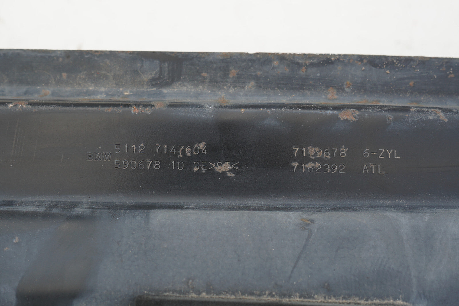 2006 - 2011 BMW 335i 328i E93 E92 REAR BUMPER REINFORCEMENT 7147604 OEM