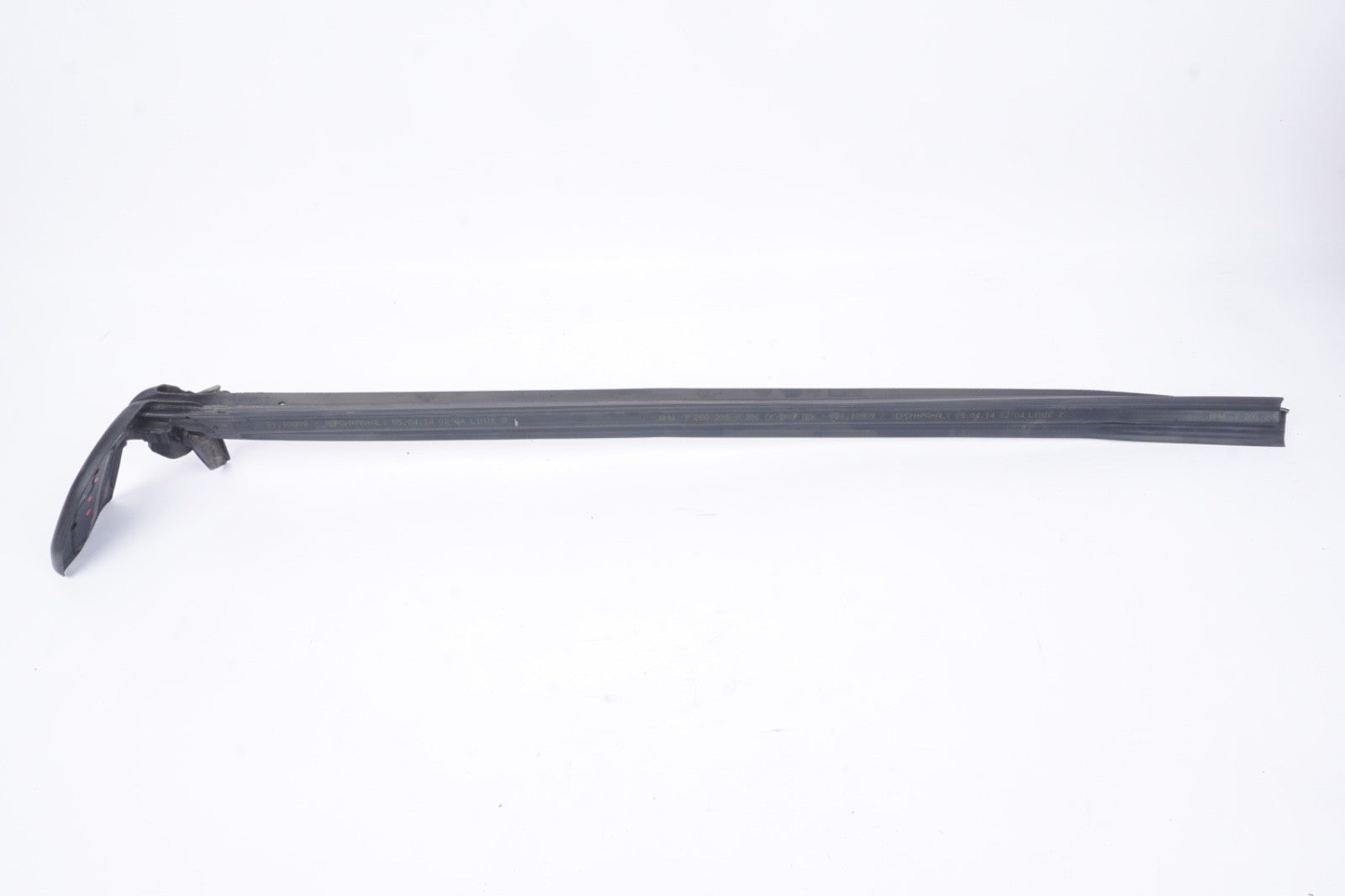 2014-2016 BMW 428I Convertible  - REAR LEFT Quarter Panel Window SEAL / TRIM