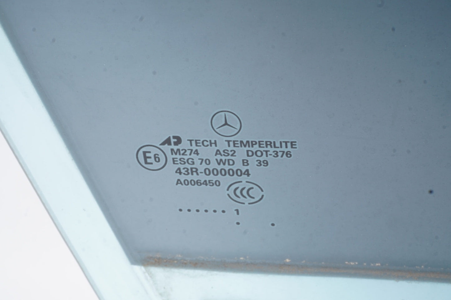 2006 - 2012 Mercedes W164 ML350 Front Right Side Door Window Auto Glass OEM