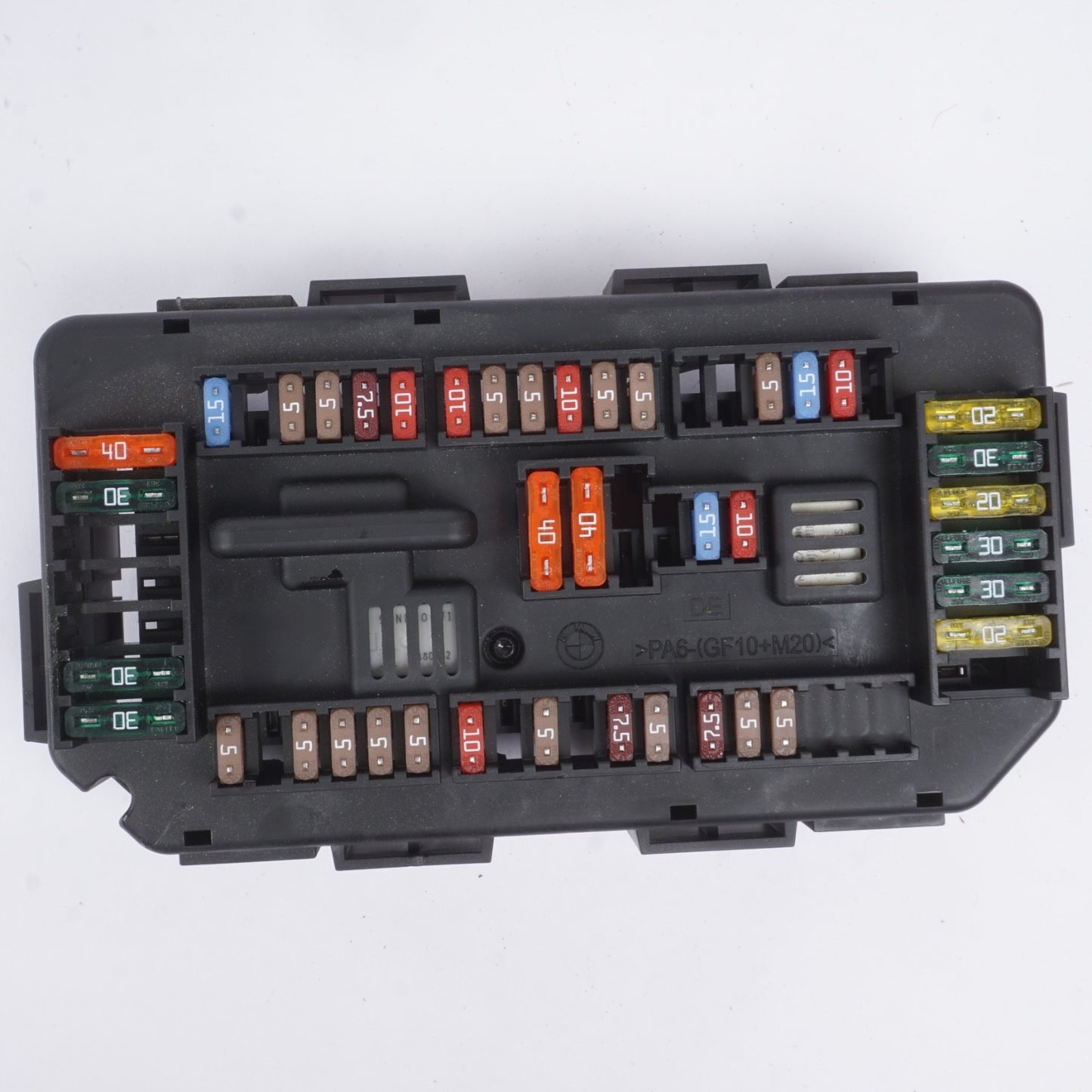 2014 - 2016 BMW 428i F32 FRONT POWER DISTRIBUTION FUSE BOX 9337879   OEM