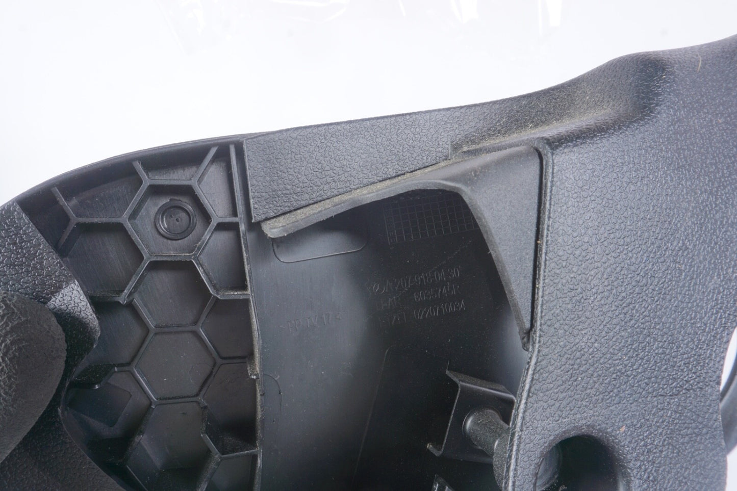 10-14 Mercedes E350 W207 Front Right Passenger Side Seat Inner Cover Trim Oem