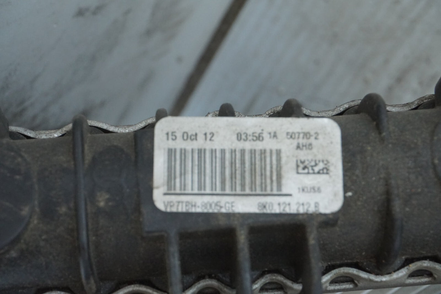 2012-2017 AUDI A6 A7 S6 S7 ENGINE COOLING RADIATOR LEFT SIDE 8K01212212B OEM