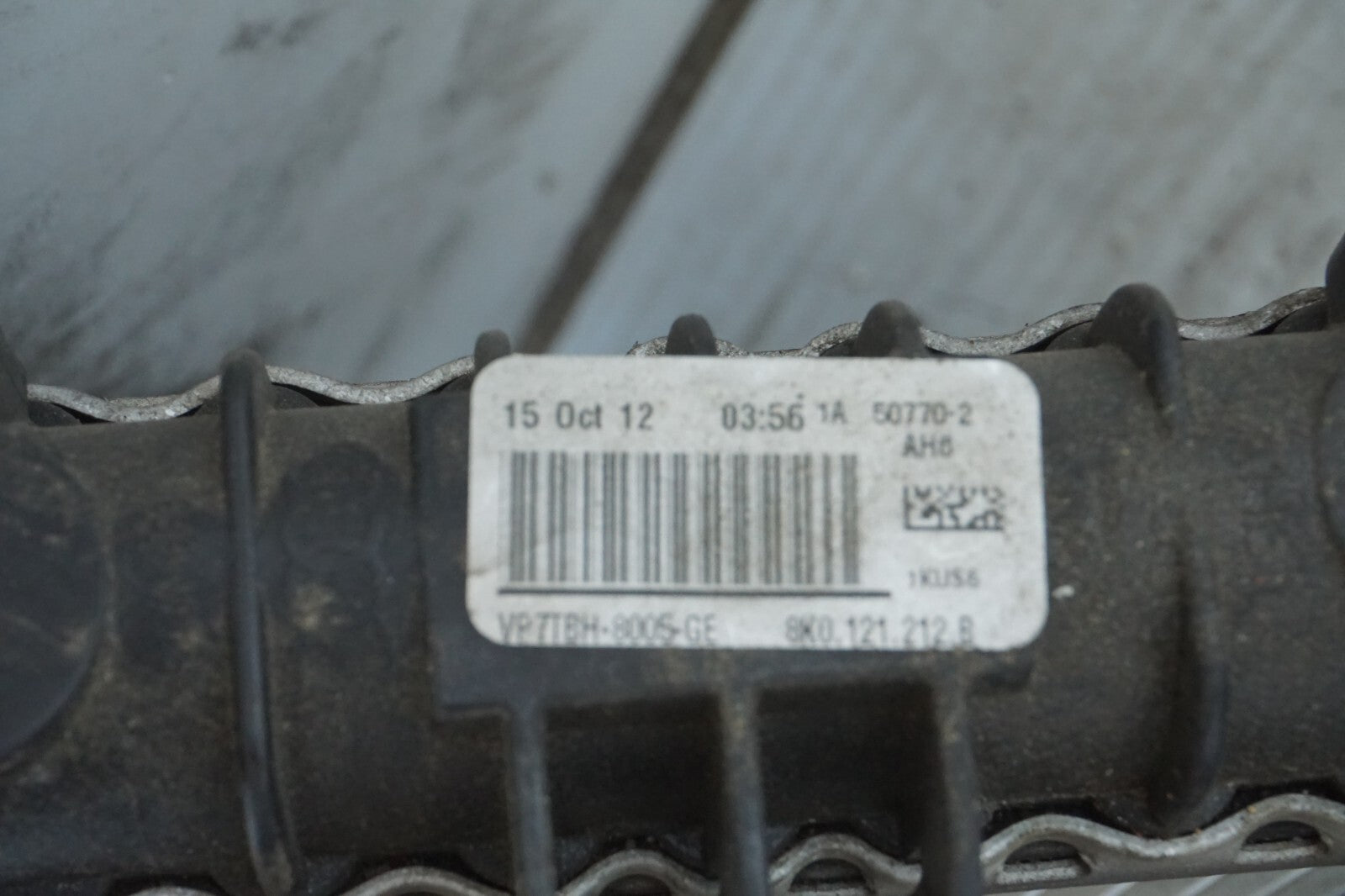 2012-2017 AUDI A6 A7 S6 S7 ENGINE COOLING RADIATOR LEFT SIDE 8K01212212B OEM