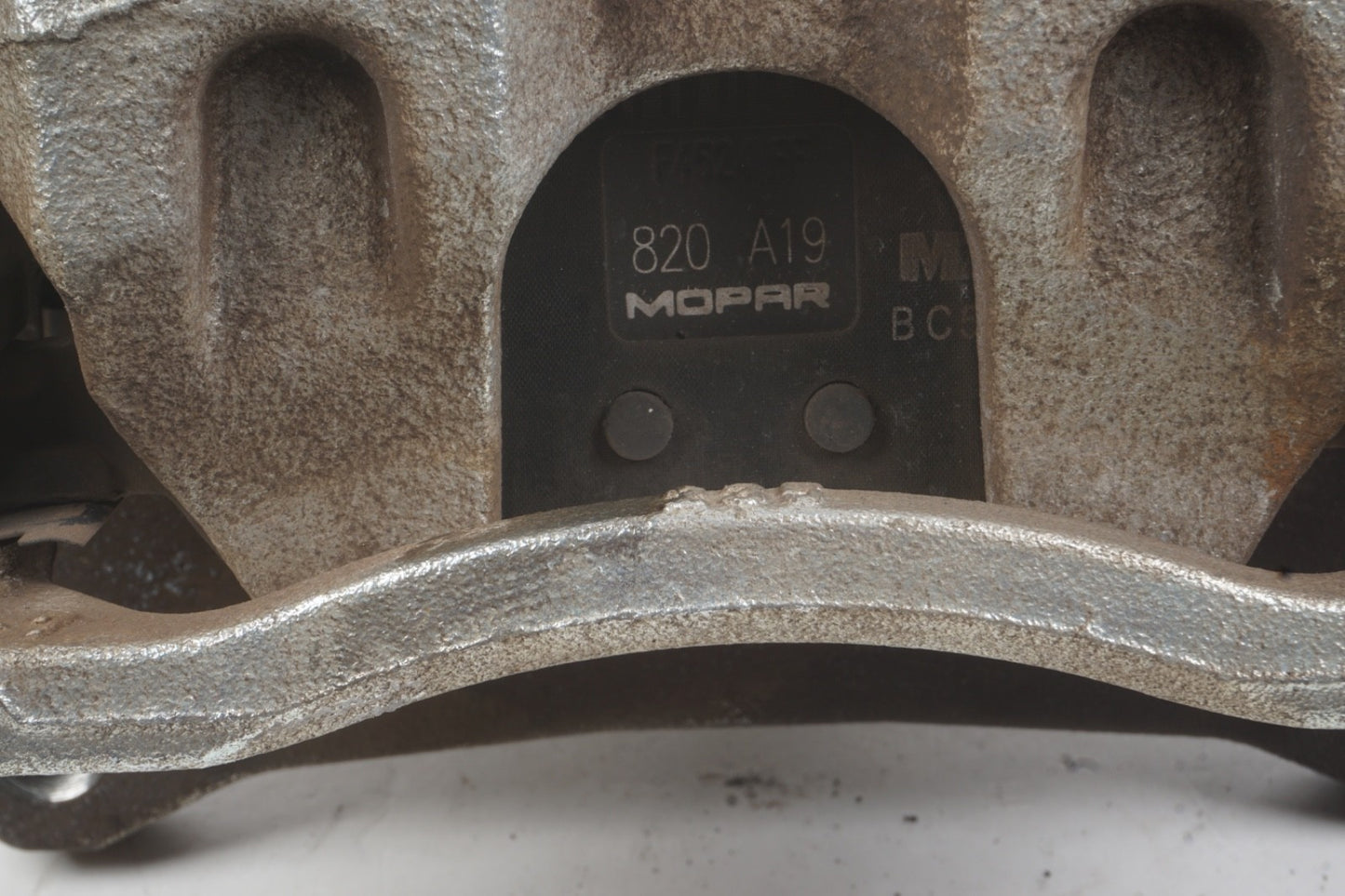 2015 - 2025 Jeep Renegade Front Right Brake Caliper Assembly OEM