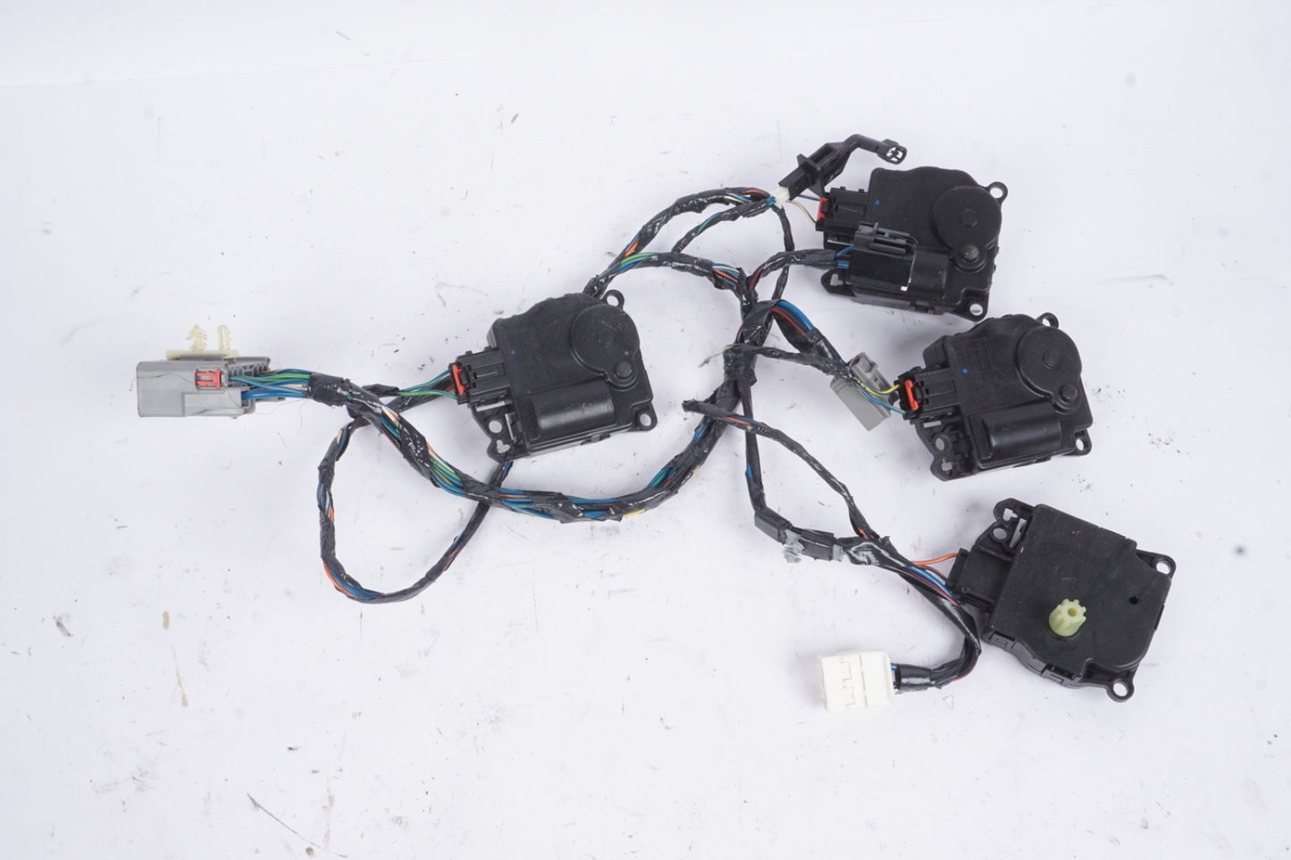2014-2019 MASERATI GHIBLI SQ4 AC AIR HEATER CORE FLAP CONTROL MOTOR ADJUST OEM