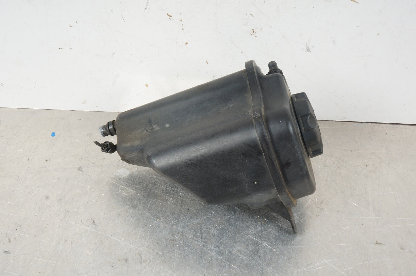 07-18 BMW E70 X5 ENGINE COOLANT EXPANSION TANK RADIATOR OVERFLOW BOTTLE