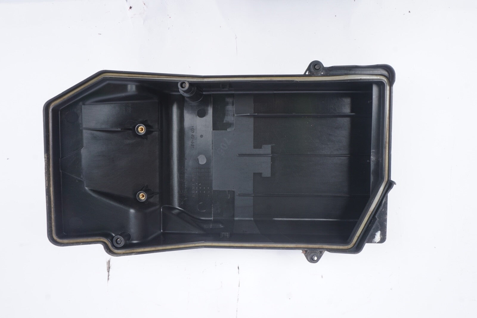 07-11 Mercedes W221 S65 AMG CL550 Under Hood Fuse And Relay Cover 2215401182 OEM