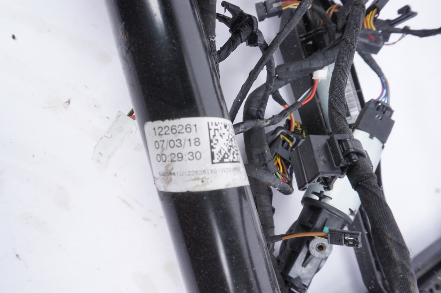 2018 - 2019 BMW X2 F39 FRONT LEFT DRIVER SEAT LOWER TRACK FRAME W/ MOTORS OEM