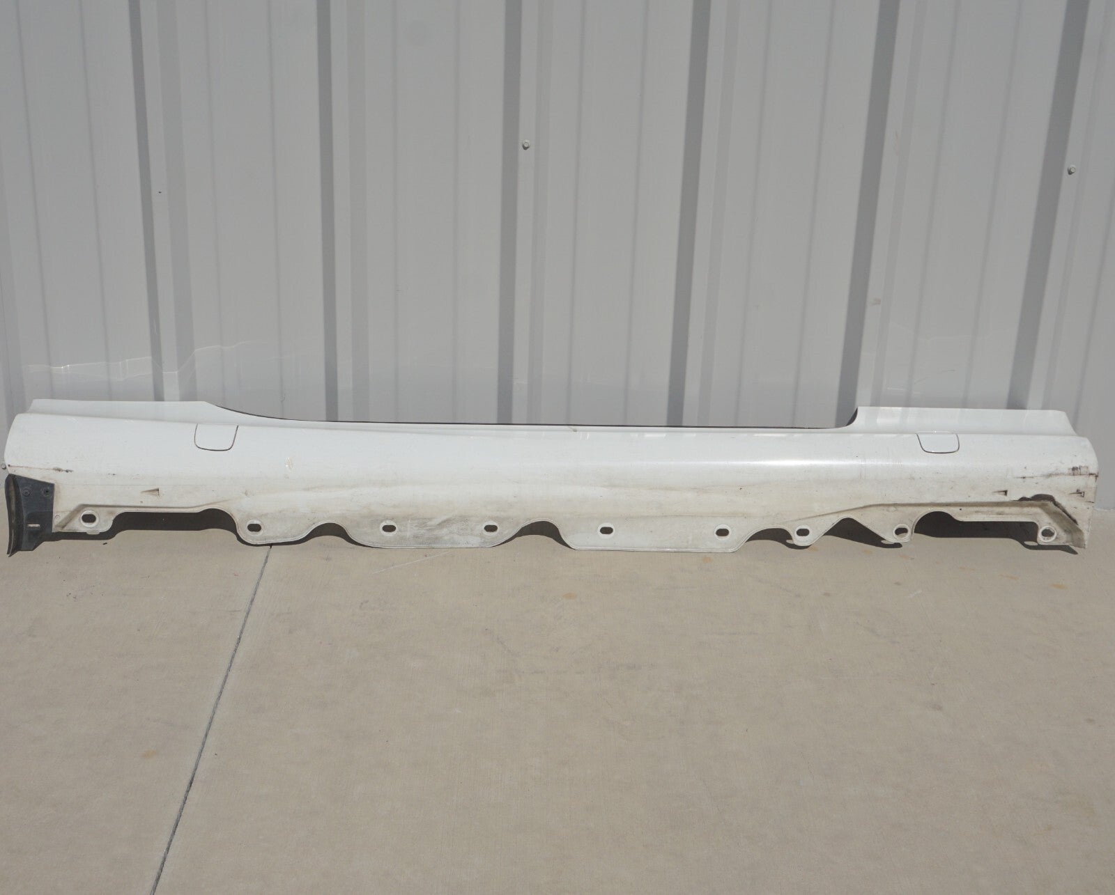 2003-2008 Mercedes R230 SL500 SL550 Right Pass Side Rocker Panel Molding OEM