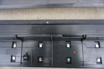 03-12 Mercedes R230 SL500 SL550 SL600 Door Step Sill Left and Right Set OEM