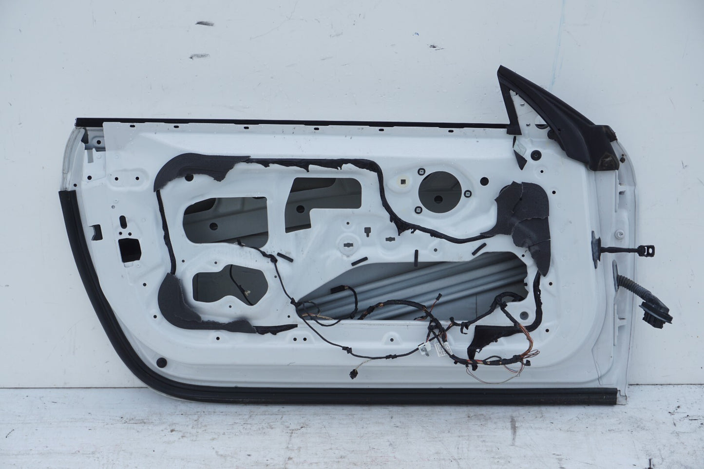 2012 - 2018 BMW 650i 640i Front Left Driver Door Shell OEM