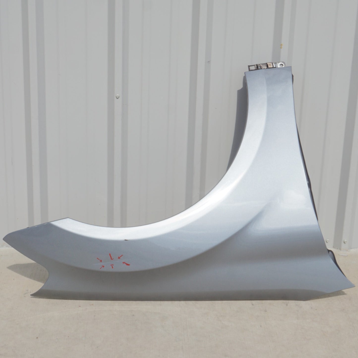 2006 - 2011 Mercedes ML350 ML500 Front Fender Right Passenger OEM