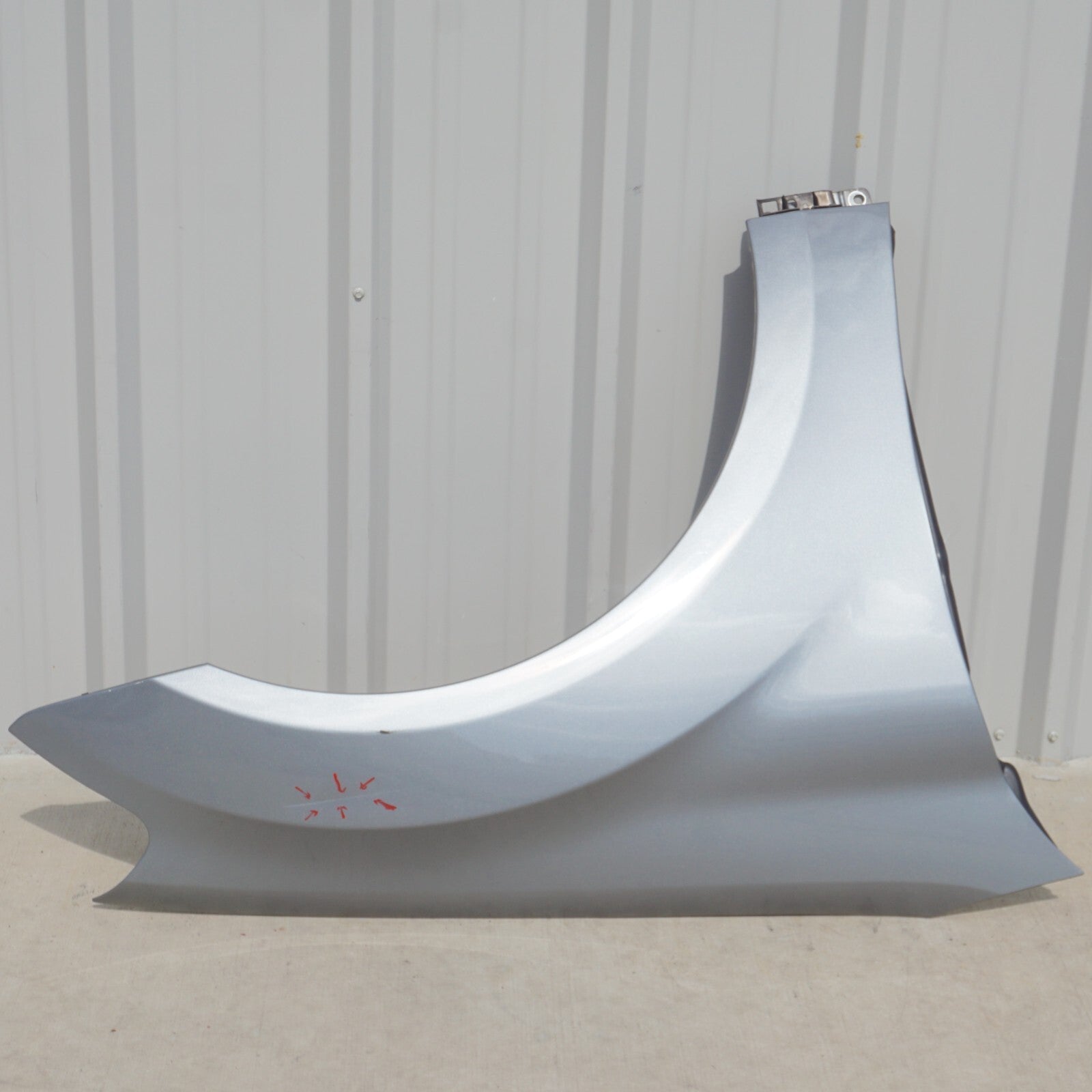 2006 - 2011 Mercedes ML350 ML500 Front Fender Right Passenger OEM