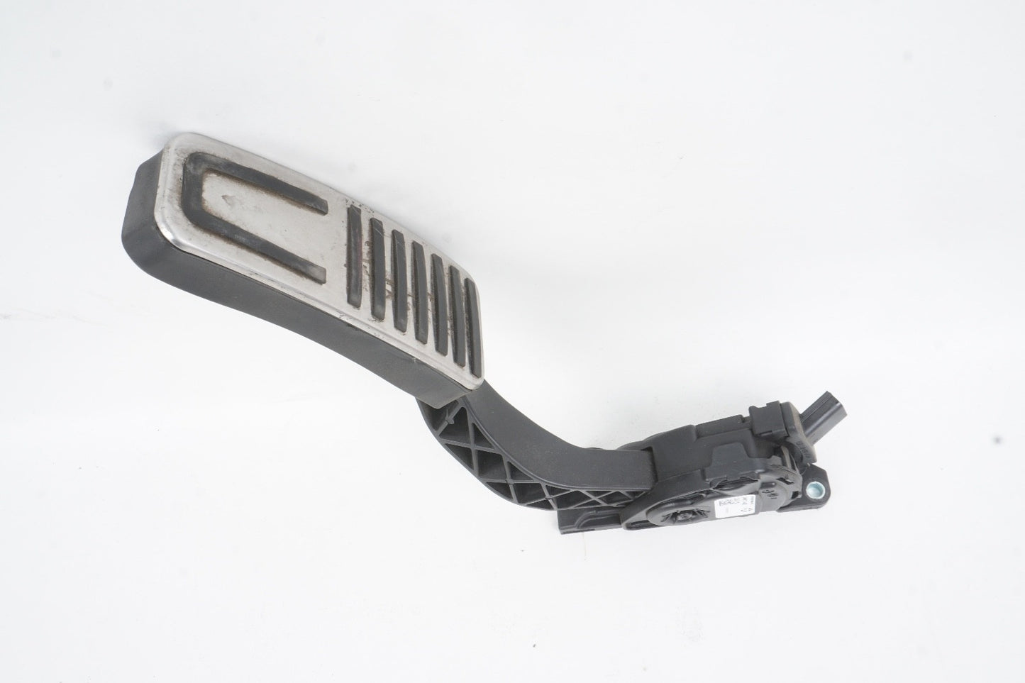 2014 - 2019 Maserati Ghibli Throttle Gas Accelerator Pedal Travel Sensor OEM