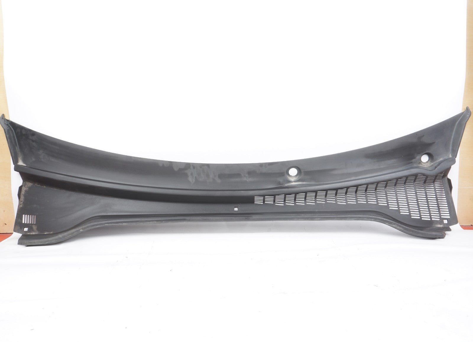2014 - 2017 Fiat 500L Windshield Wiper Cowl Vent Grille Panel 735521834 OEM