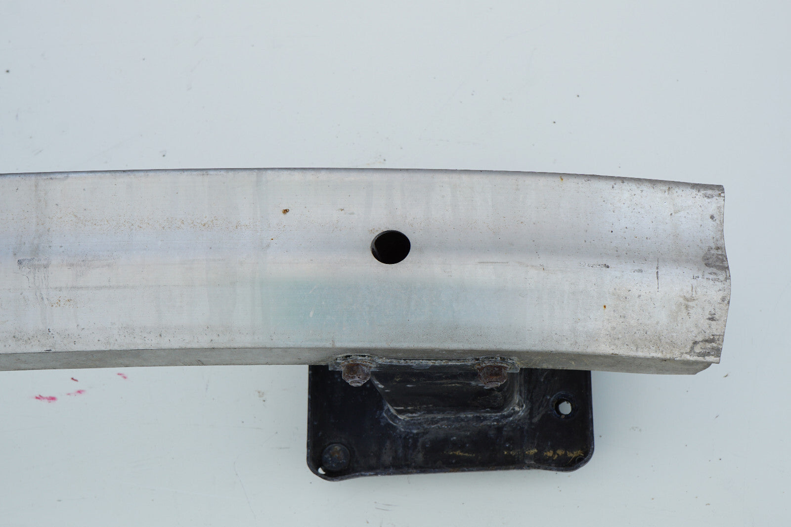 2006 - 2010 MERCEDES BENZ R350 R500 W251 REAR BUMPER REINFORCEMENT OEM