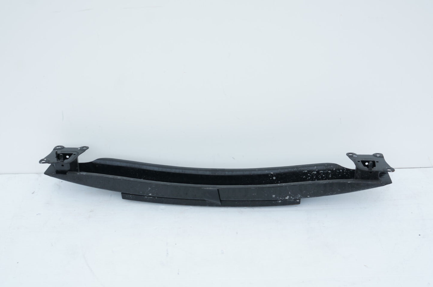 2012 - 2016 VOLKSWAGEN EOS REAR BUMPER REINFORCEMENT OEM