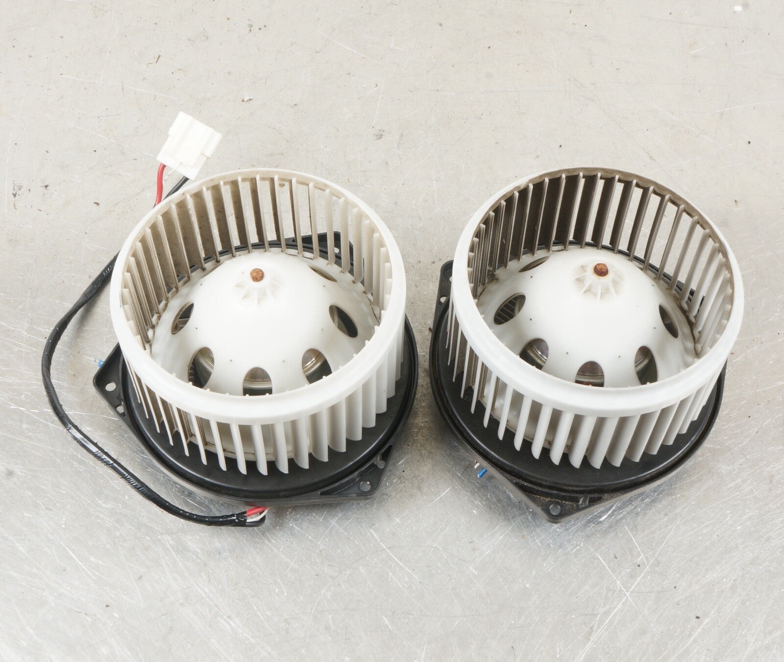 2011-2017 Nissan Quest A/C HEATER BLOWER MOTOR SET OF TWO
