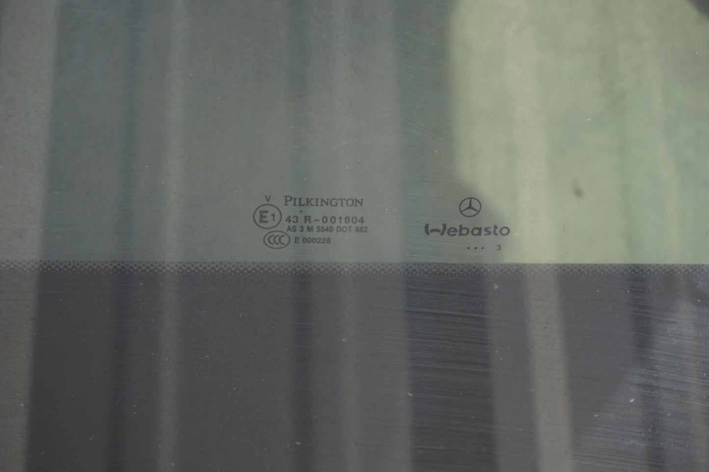10-17 Mercedes W207 E350 E400 C250 Coupe Front Panoramic Pano Roof Glass OEM