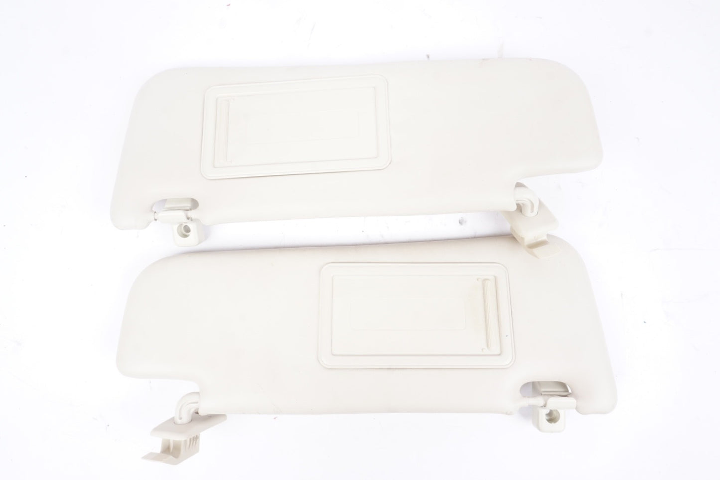 2012 - 2017 Fiat Pop 500 Interior Overhead LH & RH Sun Visor SET Assembly