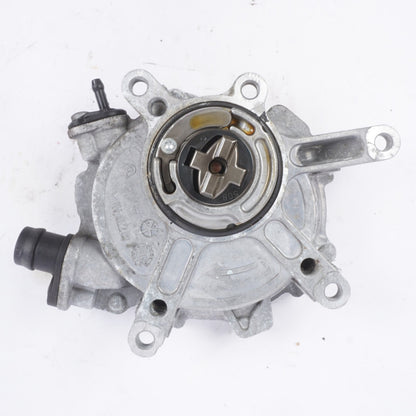 Mercedes W221 S550 CL550 CLS63 AMG Engine Motor Vacuum Pump 2762300165 OEM
