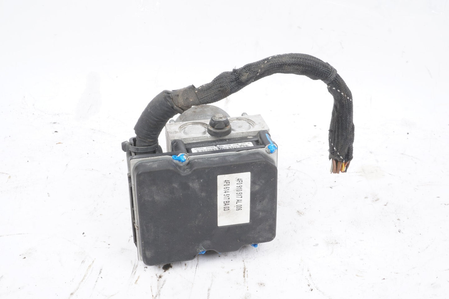 2009 - 2011 Audi A6 3.0 Abs Anti Lock Brake Pump 4F0910517AL OEM