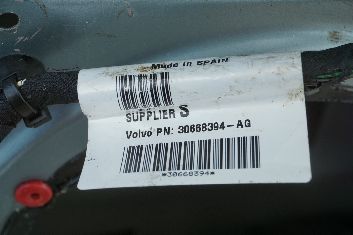 2006-2013 VOLVO C70 T5 FRONT RIGHT PASSENGER DOOR SHELL OEM