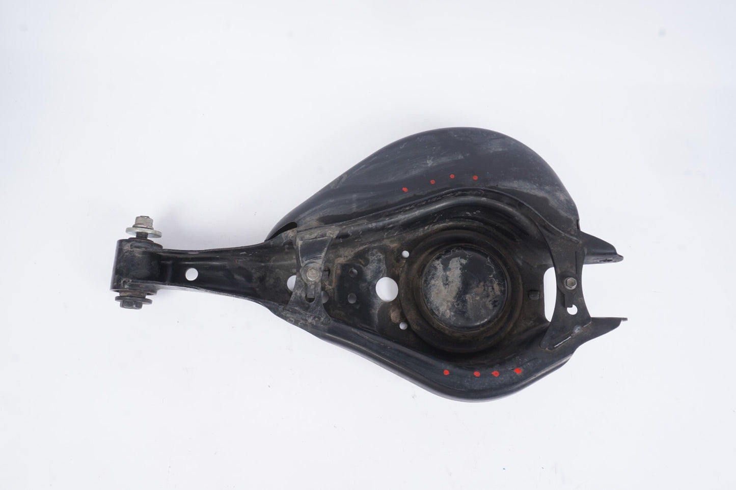 2015 - 2019 Toyota Highlander Rear Lower Control Arm Right Passenger Side OEM