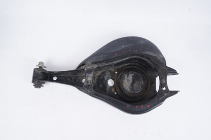 2015 - 2019 Toyota Highlander Rear Lower Control Arm Right Passenger Side OEM
