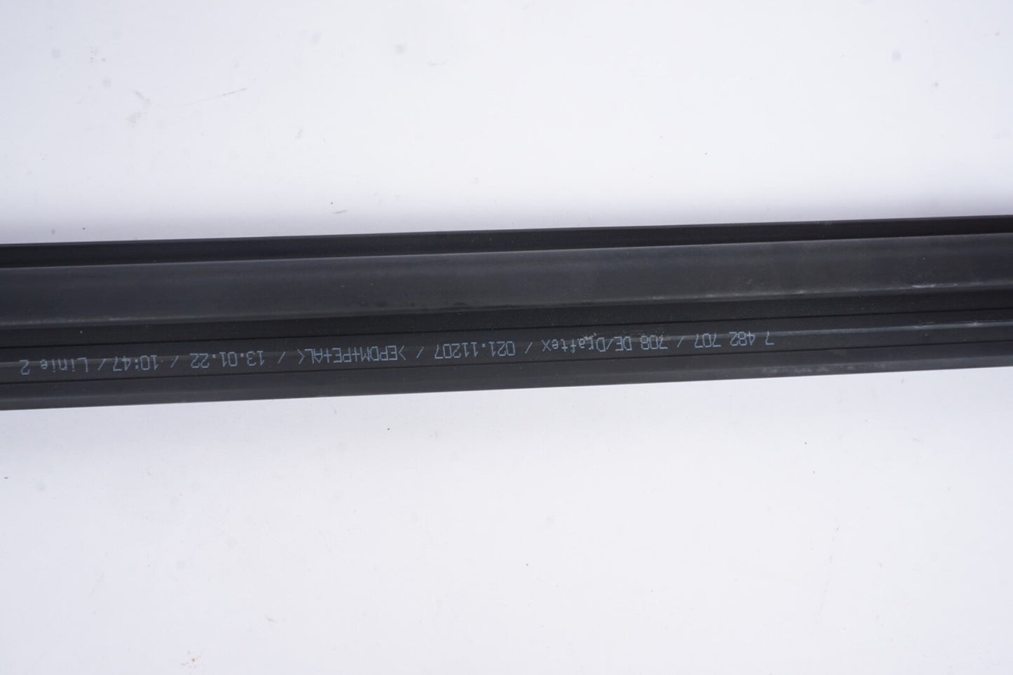 2021 - 2025 BMW 430i M440 M4 COUPE CONVERTIBLE RIGHT DOOR SEAL GASKET