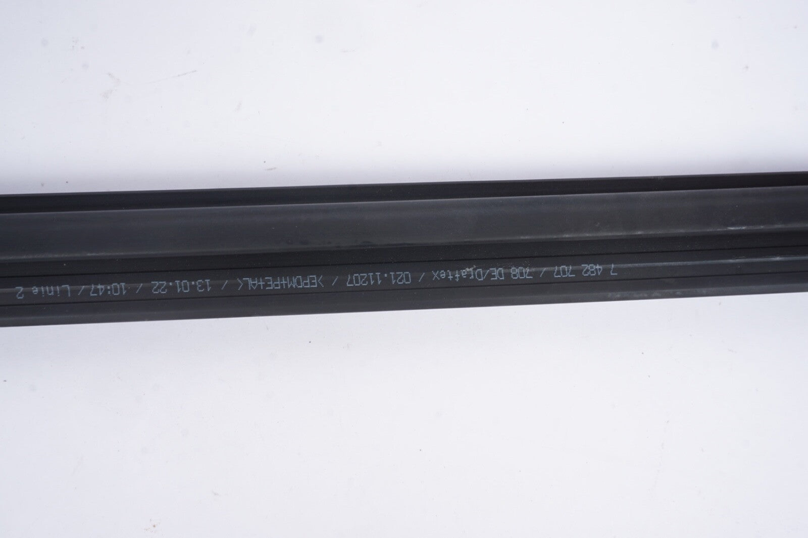 2021 - 2025 BMW 430i M440 M4 COUPE CONVERTIBLE RIGHT DOOR SEAL GASKET