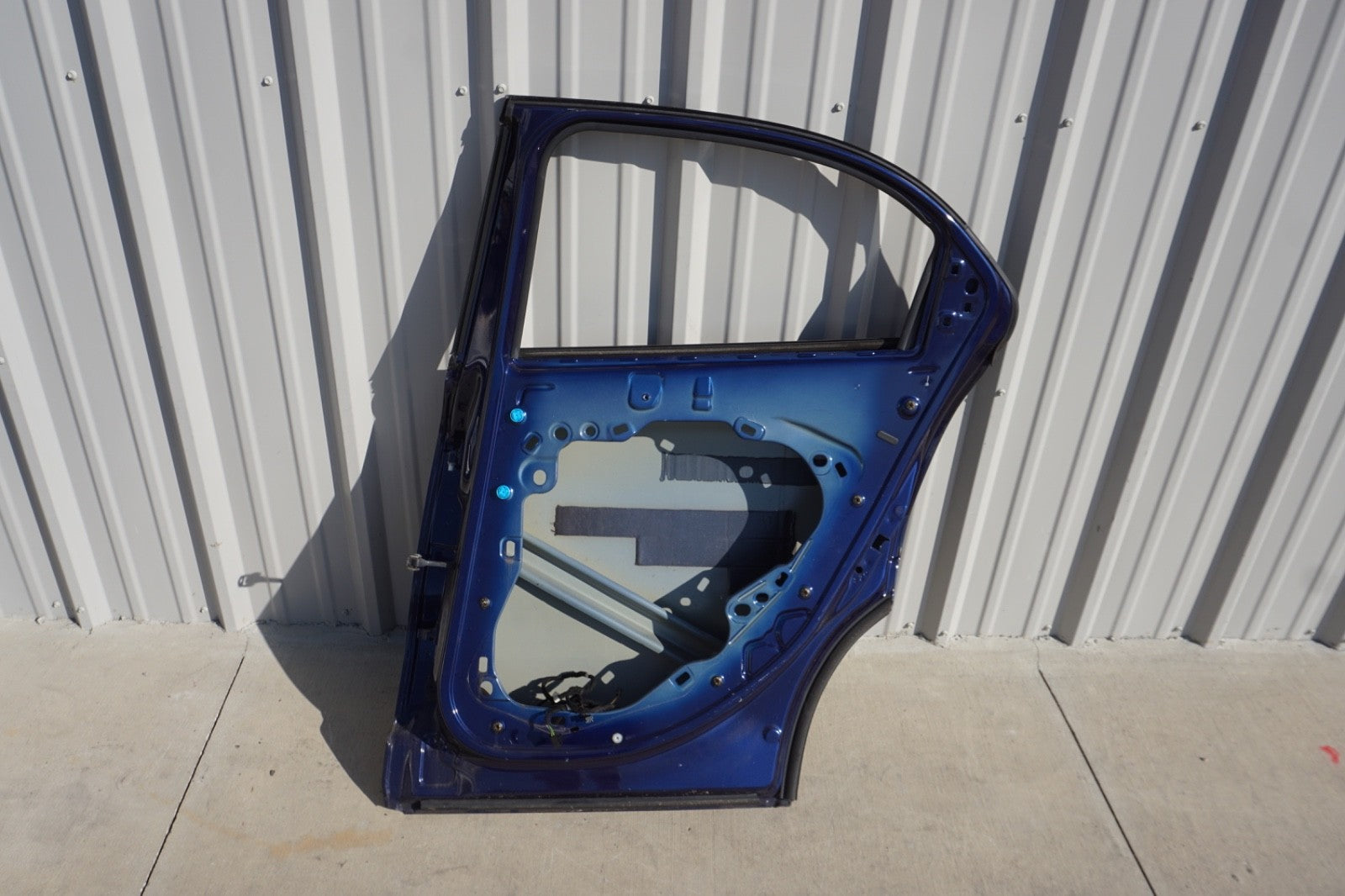 2016 - 2023 FIAT 500X REAR RIGHT PASSENGER SIDE DOOR SHELL PANEL OEM