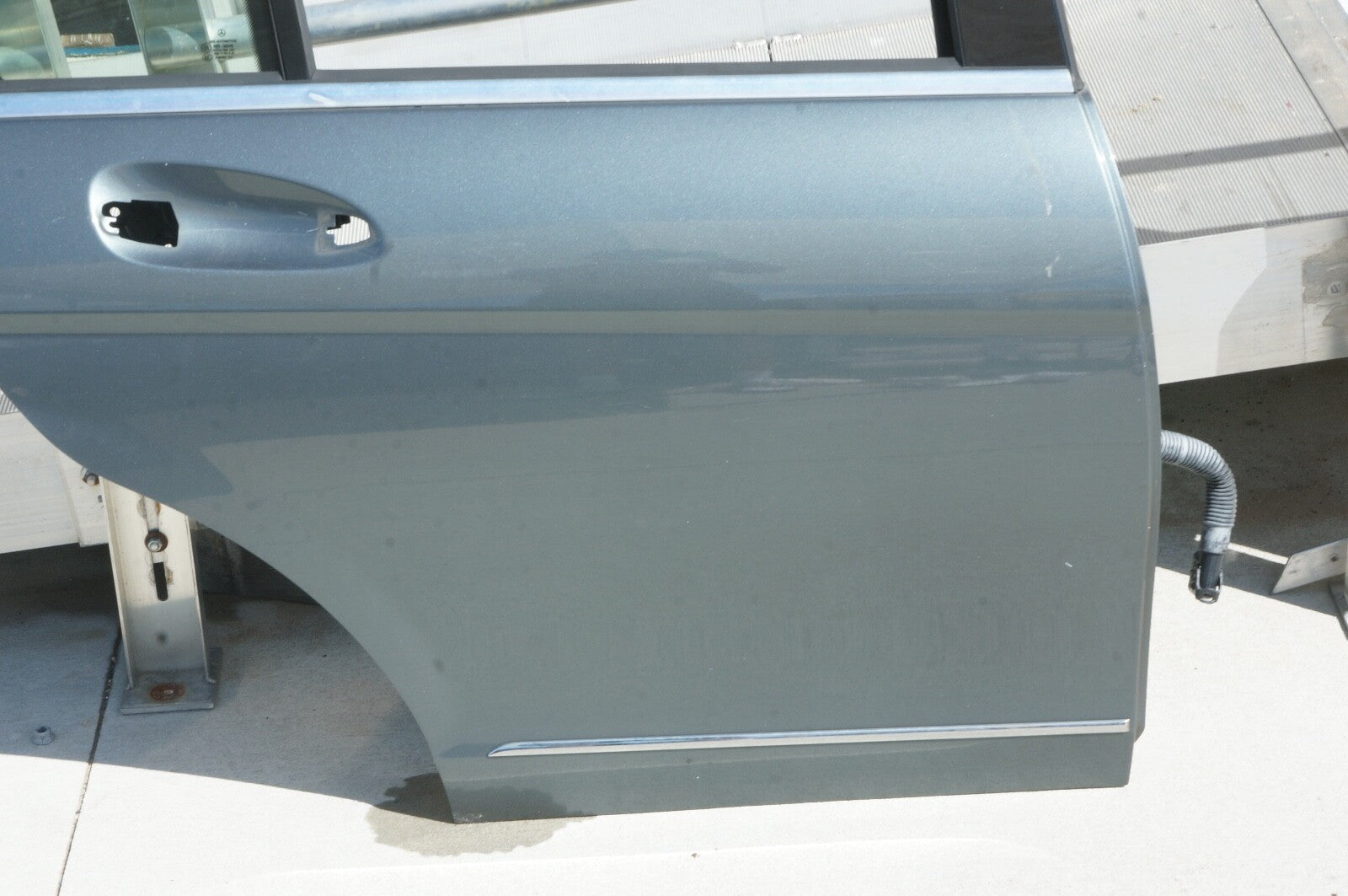 2008 - 2014 MERCEDES W204 C200 C250 C300 C350 REAR RIGHT DOOR SHELL