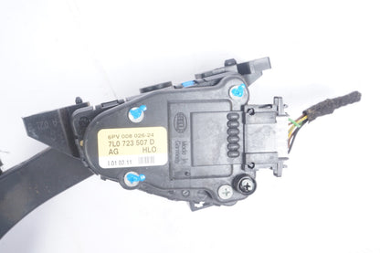 11 - 18 Porsche Cayenne  958 Gas Throttle Pedal Accelerator 7L0723507D OEM