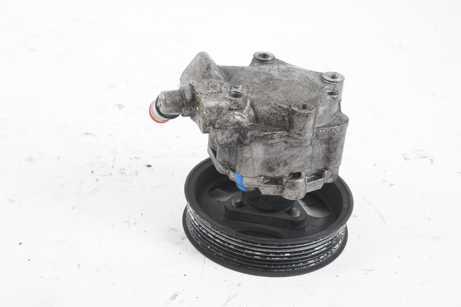 2011-2018 Porsche Cayenne 3.6 Power Steering Pump