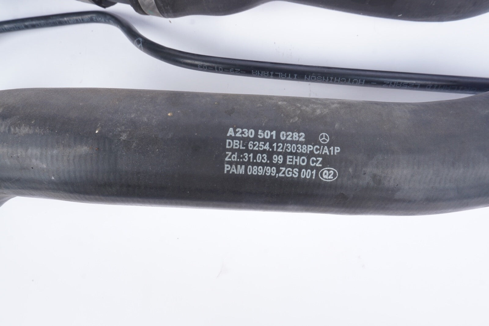 03-06 Mercedes R230 SL500 Upper Radiator Coolant Hose 2305010282 OEM Set