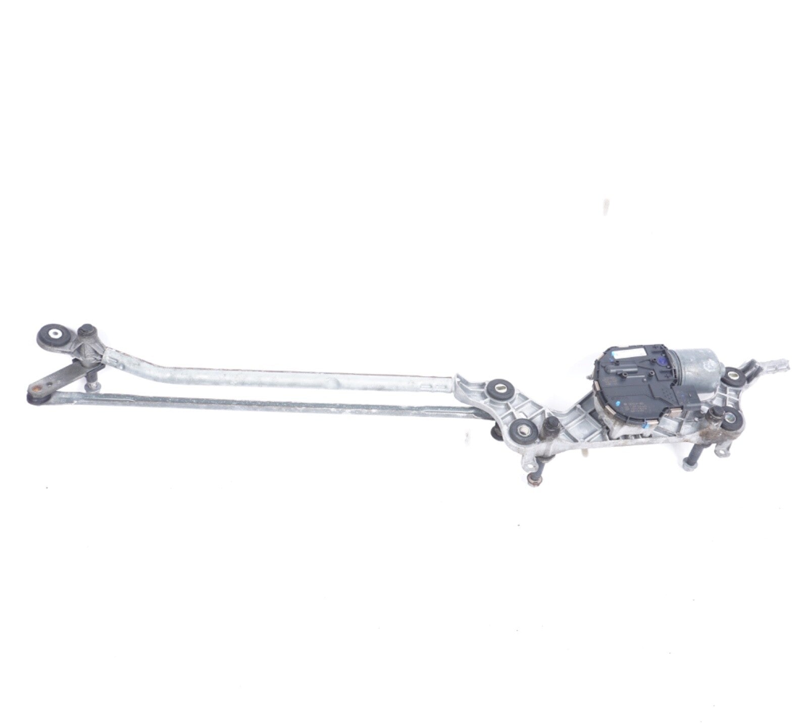 11-18 PORSCHE Cayenne Front Wiper Transmission Linkage W/ Motor OEM