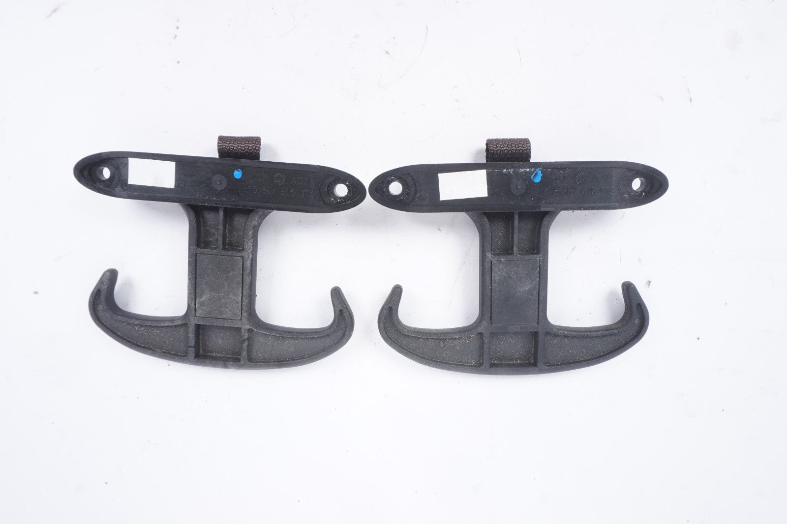 2004  - 2010 Audi A8L Trunk Cargo Hooks Hangers Clips 6Y5867615 2Pcs OEM