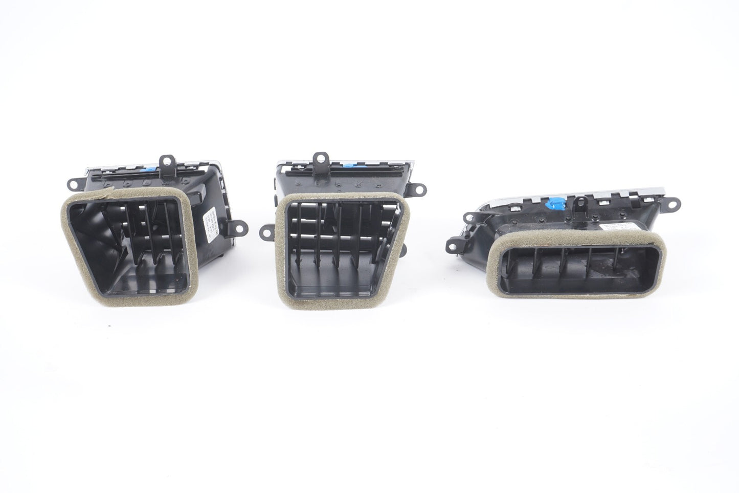 2012-2017 AUDI A8L A8 DASH AC HEATER AIR VENT SET OF 3 OEM