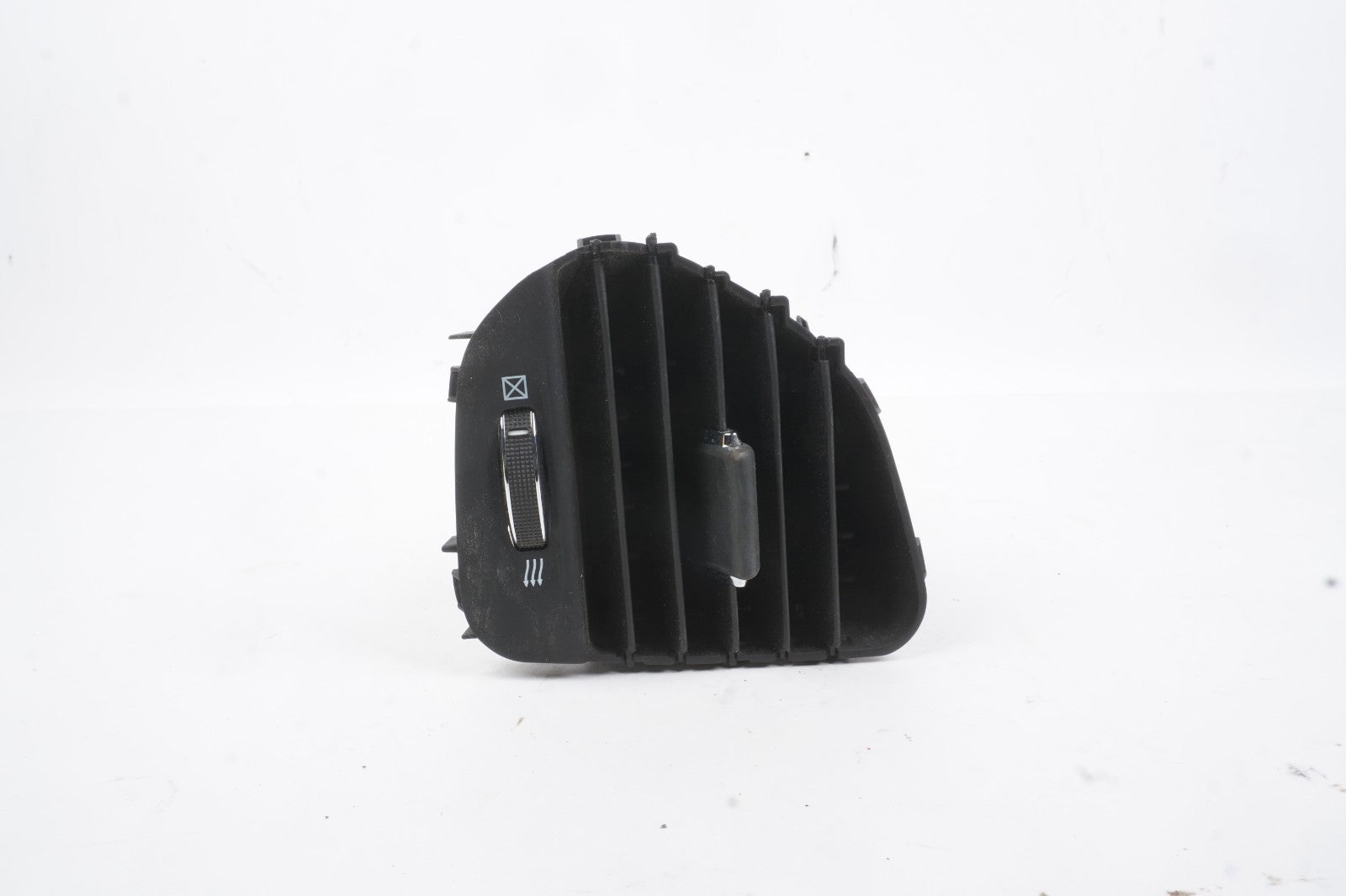 2018-2023 Jeep Renegade Dash Ac Heater Air Vent Left Driver OEM